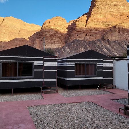 Wadi Rum Oryx Hostel & Tours Quarto foto