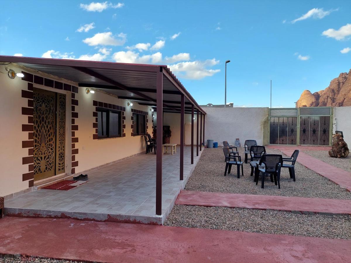 Wadi Rum Oryx Hostel & Tours Exterior foto