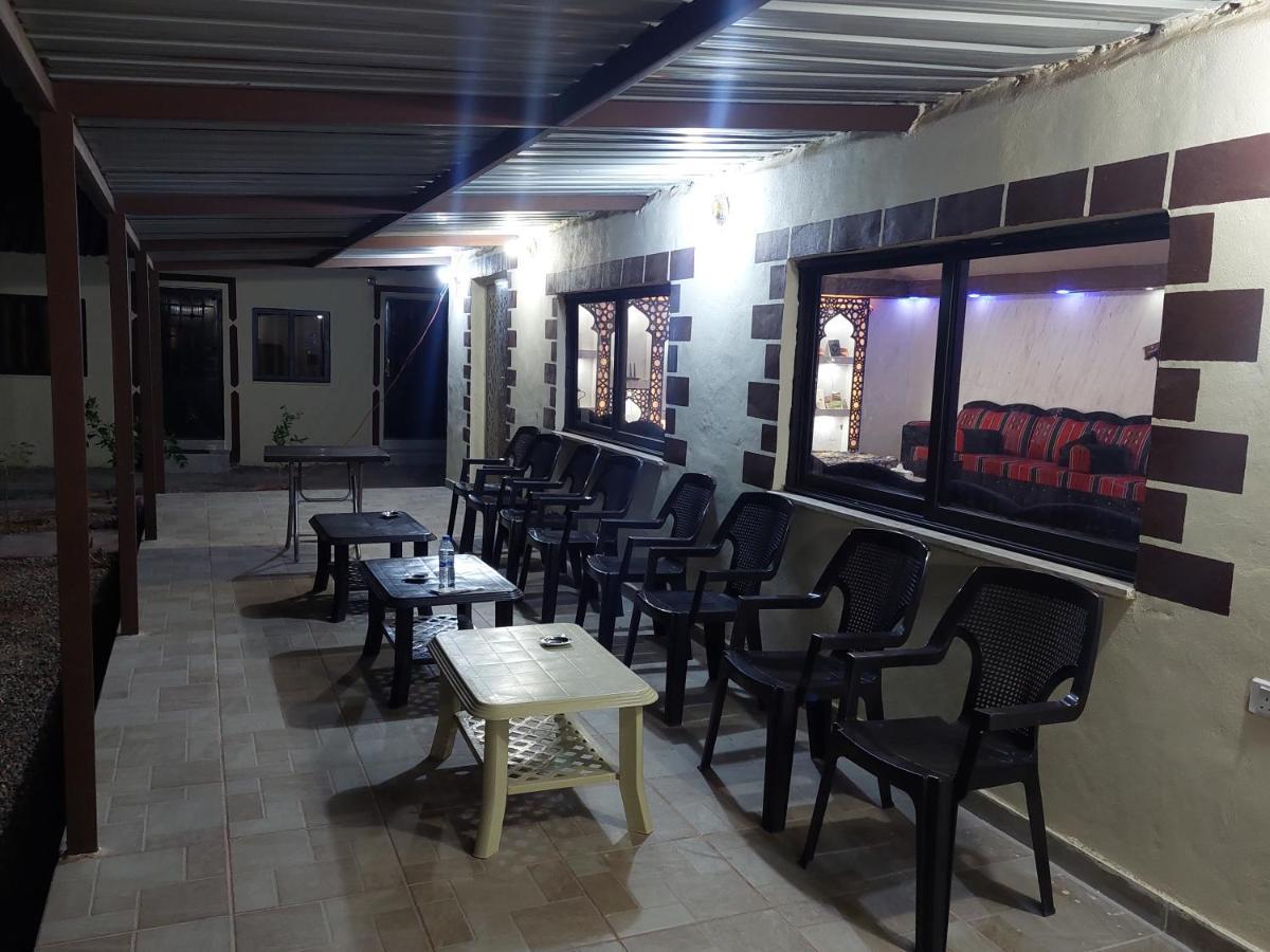 Wadi Rum Oryx Hostel & Tours Exterior foto