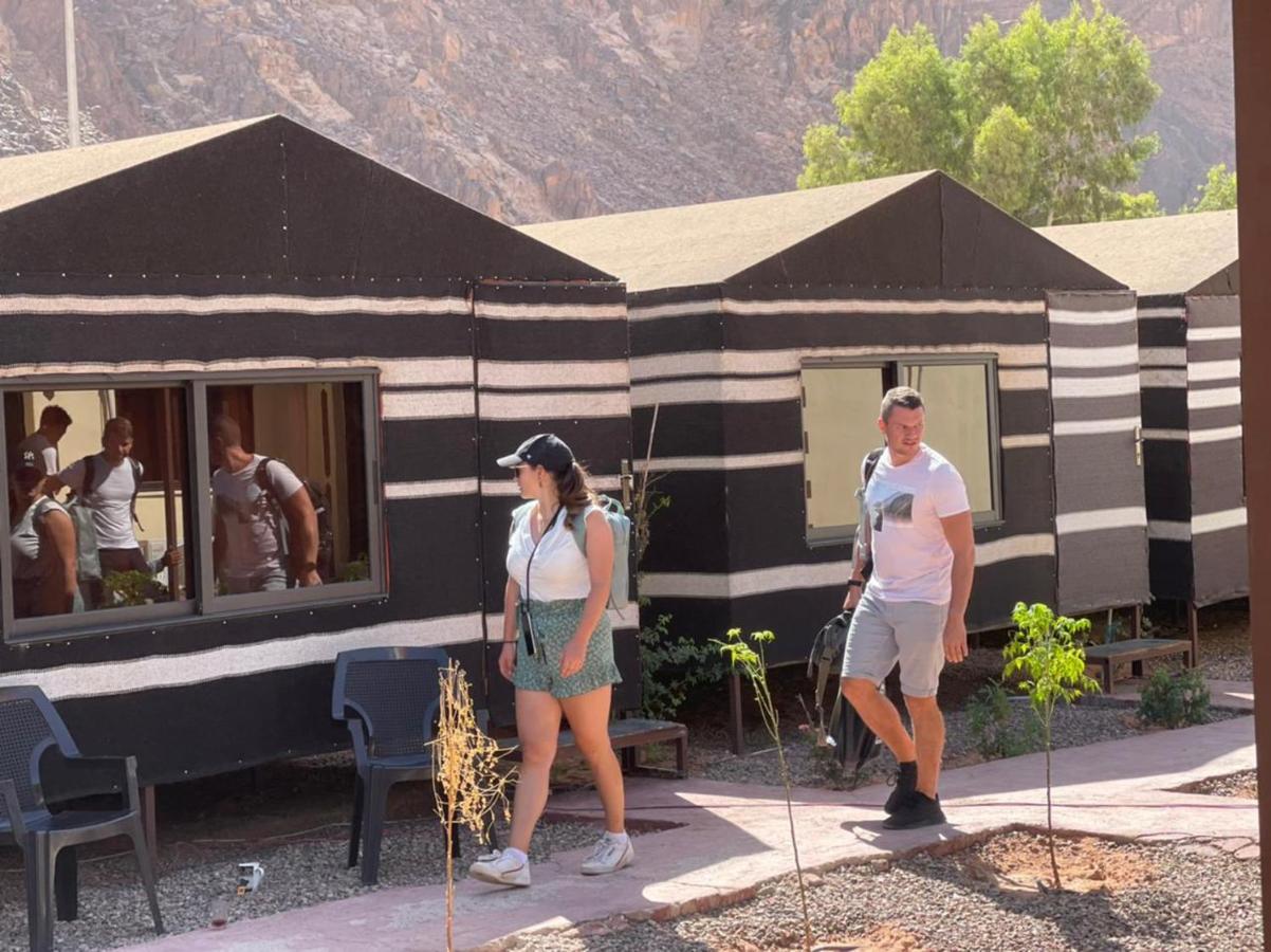Wadi Rum Oryx Hostel & Tours Exterior foto
