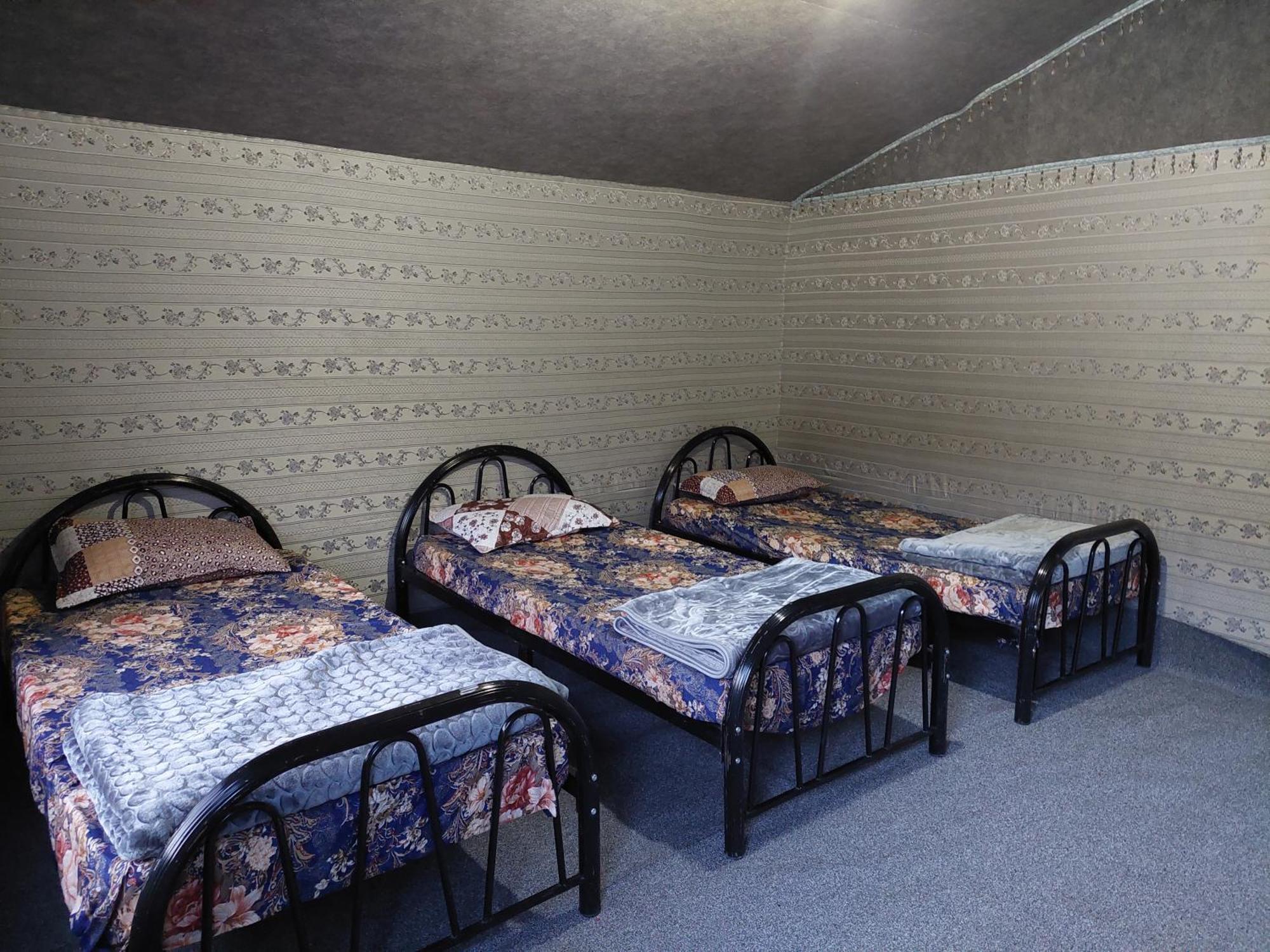 Wadi Rum Oryx Hostel & Tours Quarto foto